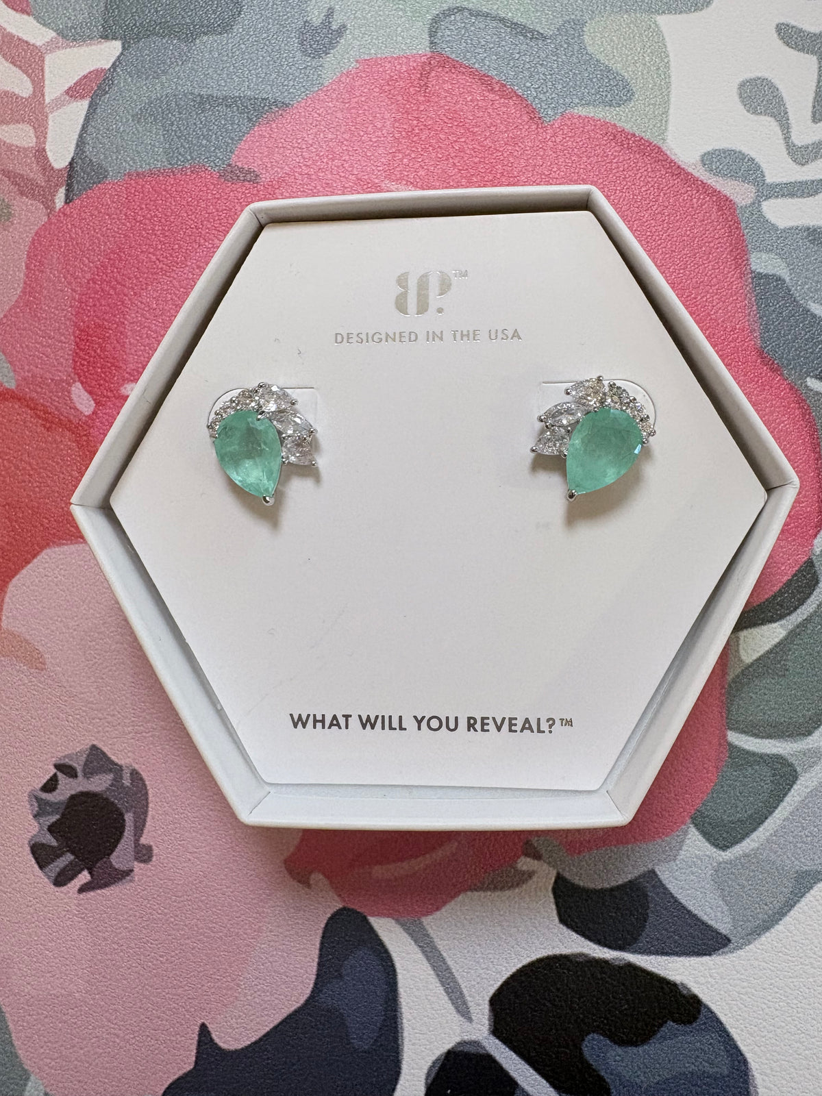 OG Stud Earrings