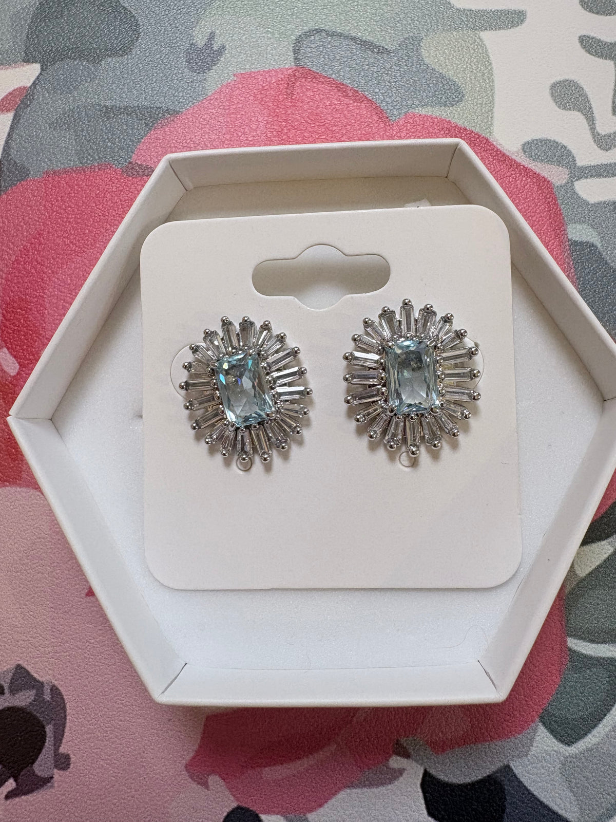 OG Stud Earrings