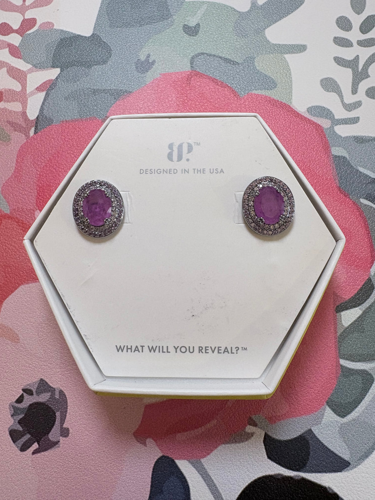 OG Stud Earrings